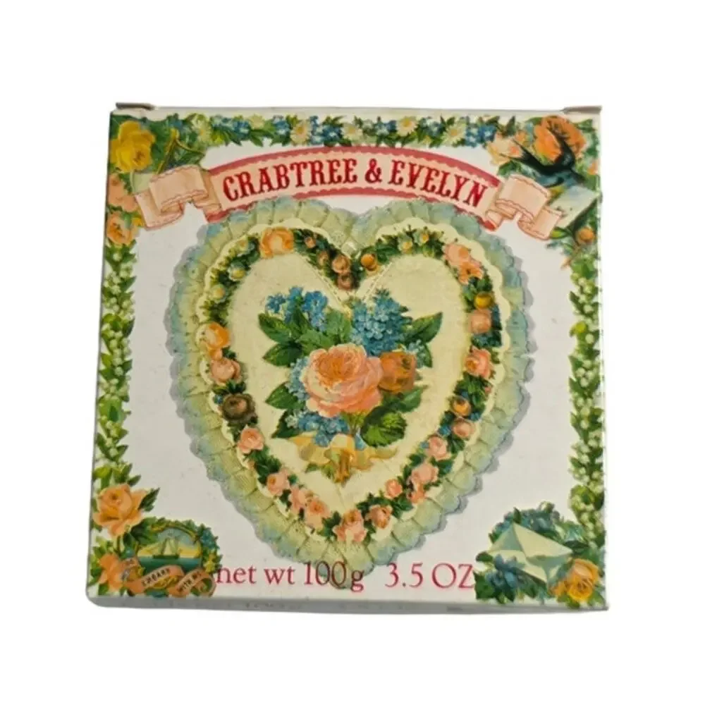 NEW Vintage 1991 Crabtree & Evelyn Pink Heart Shaped Scented Soap w/ Box 3.5 oz.
